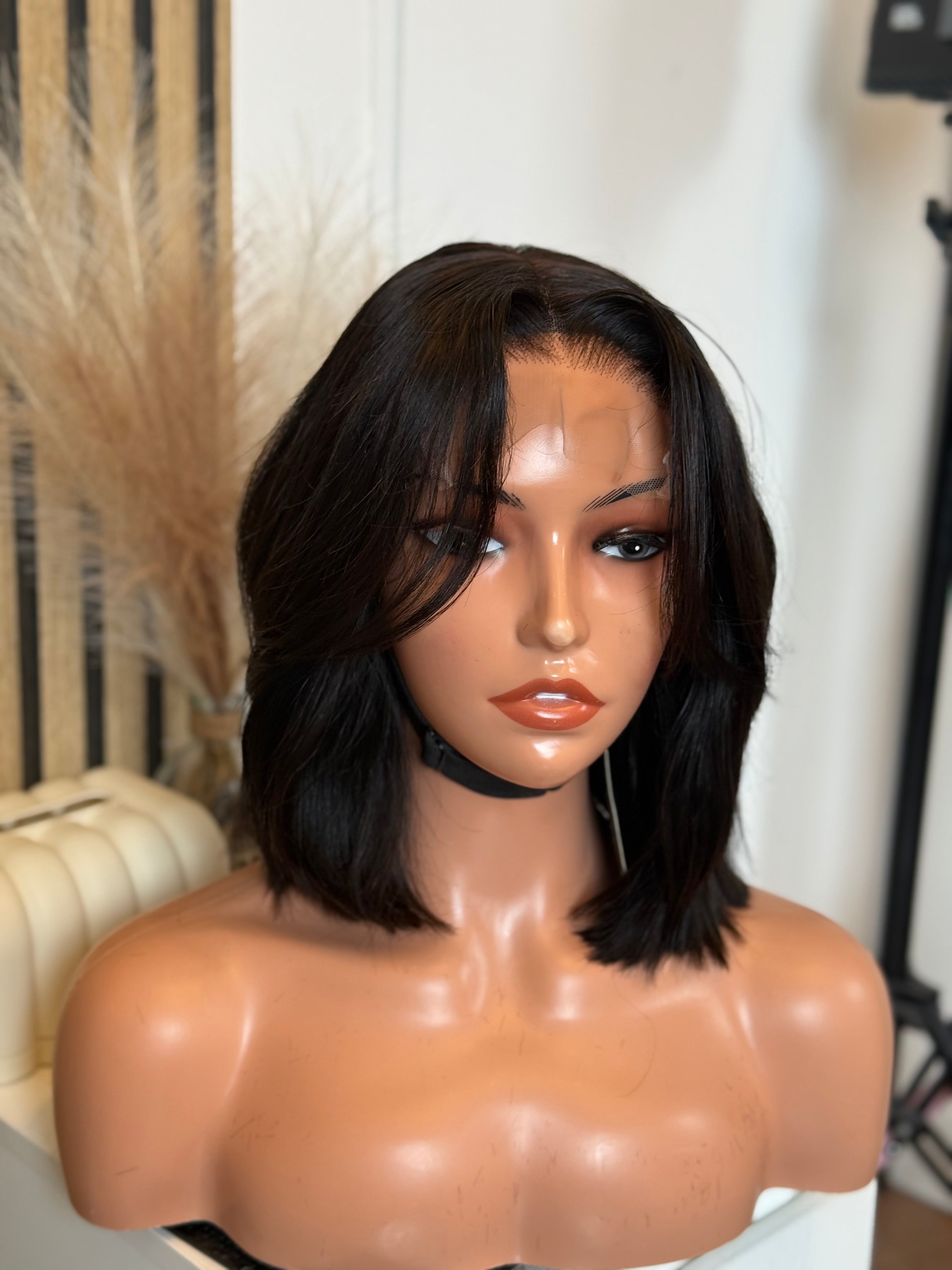 Perruque Bob Courte Glueless – Cheveux Vierges Naturels & Lace Transparente HD