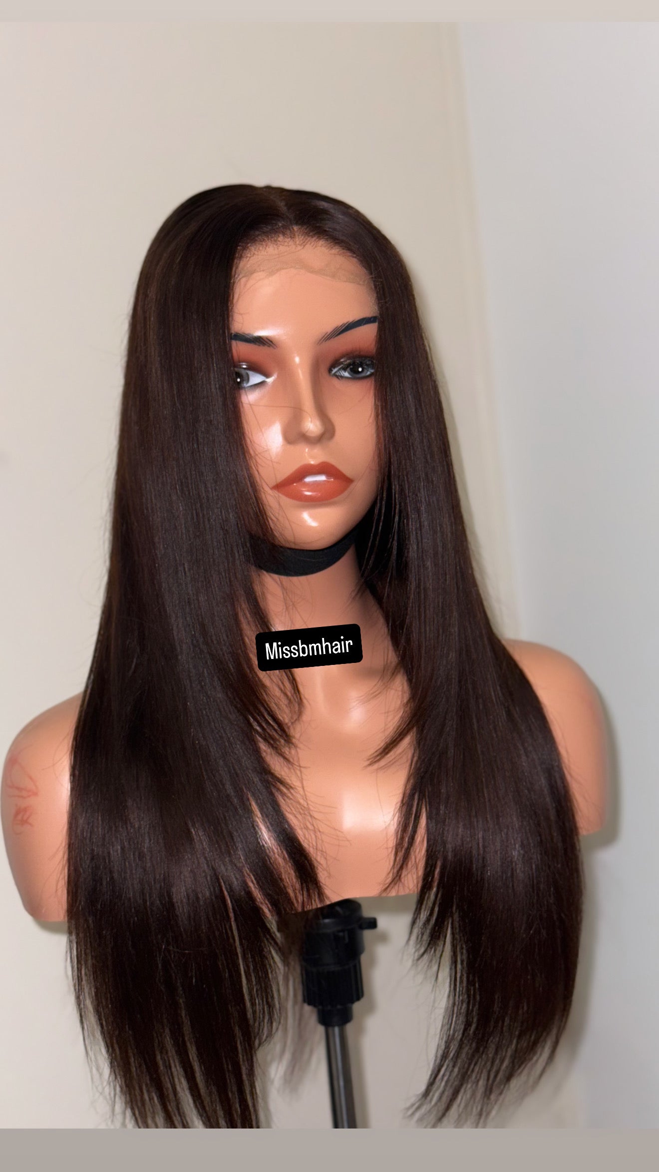 Perruque cheveux vierges -Liliane lisse marron HD lace