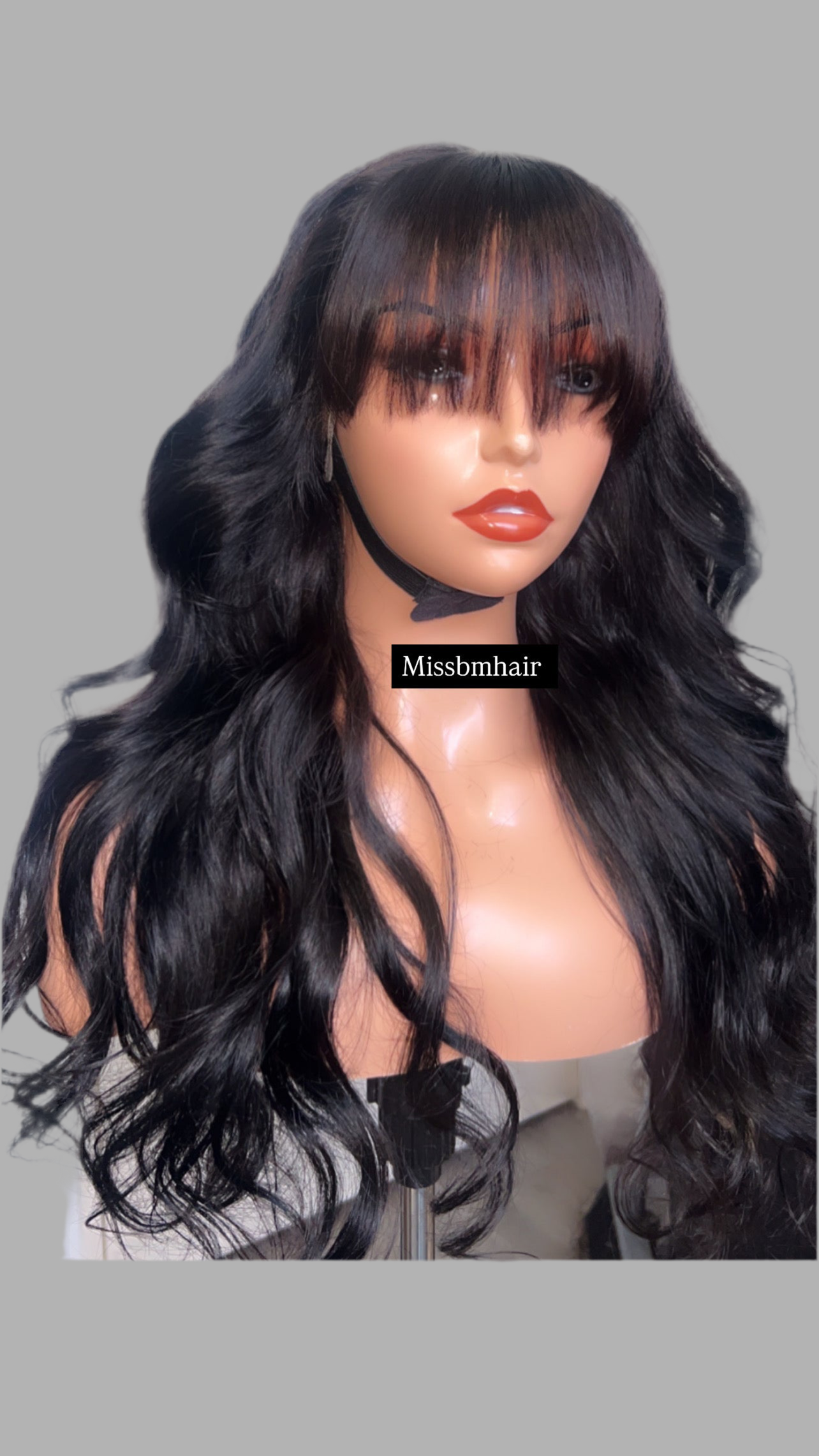 Perruque cheveux vierges-frange rideaux ondulés