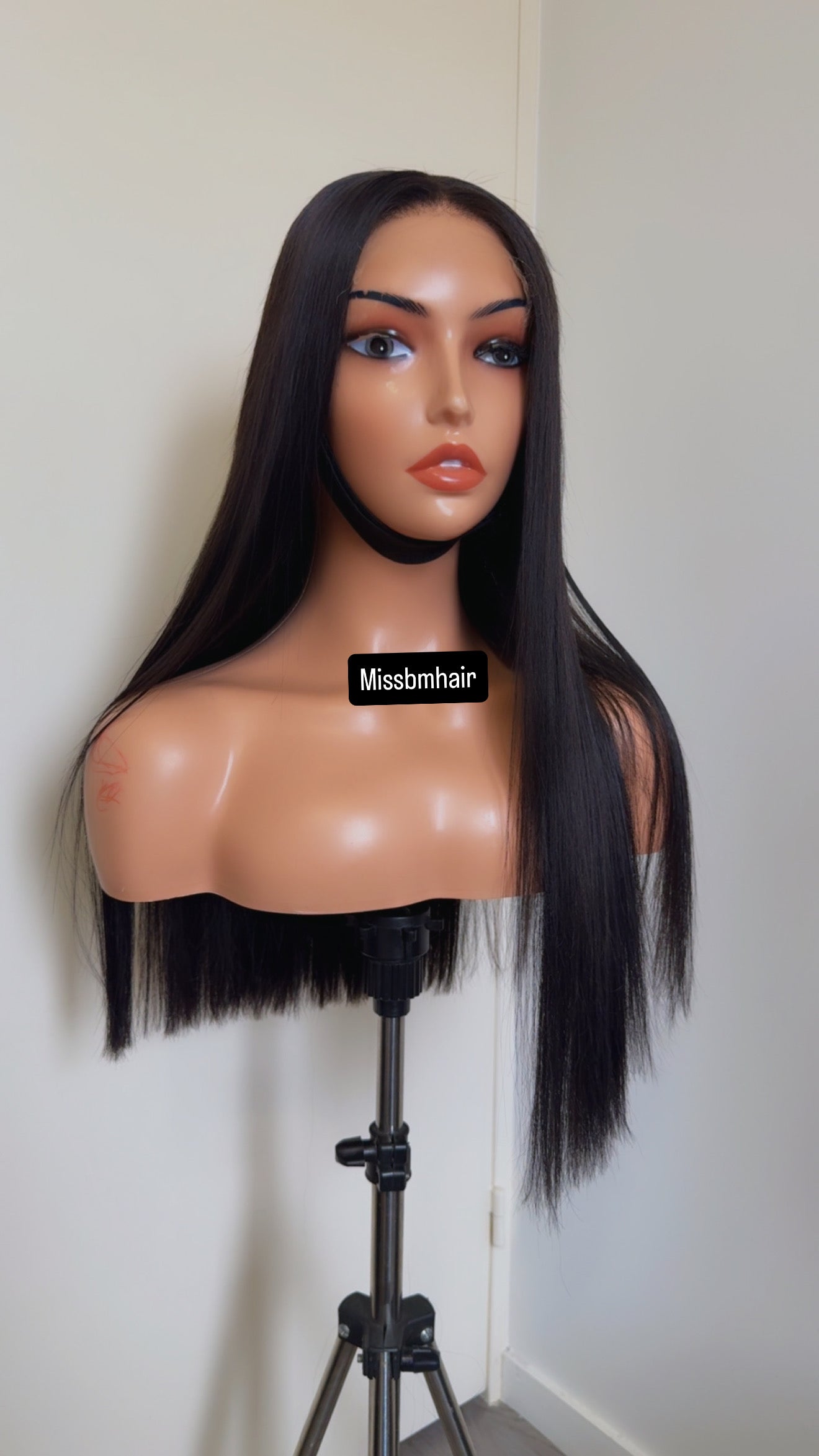 Perruque cheveux vierges-Bless Bonne straight HD glueless