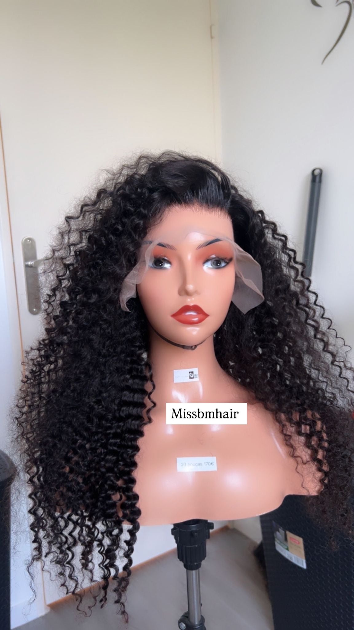 Perruque cheveux humains vierges -Hayden kinky curly