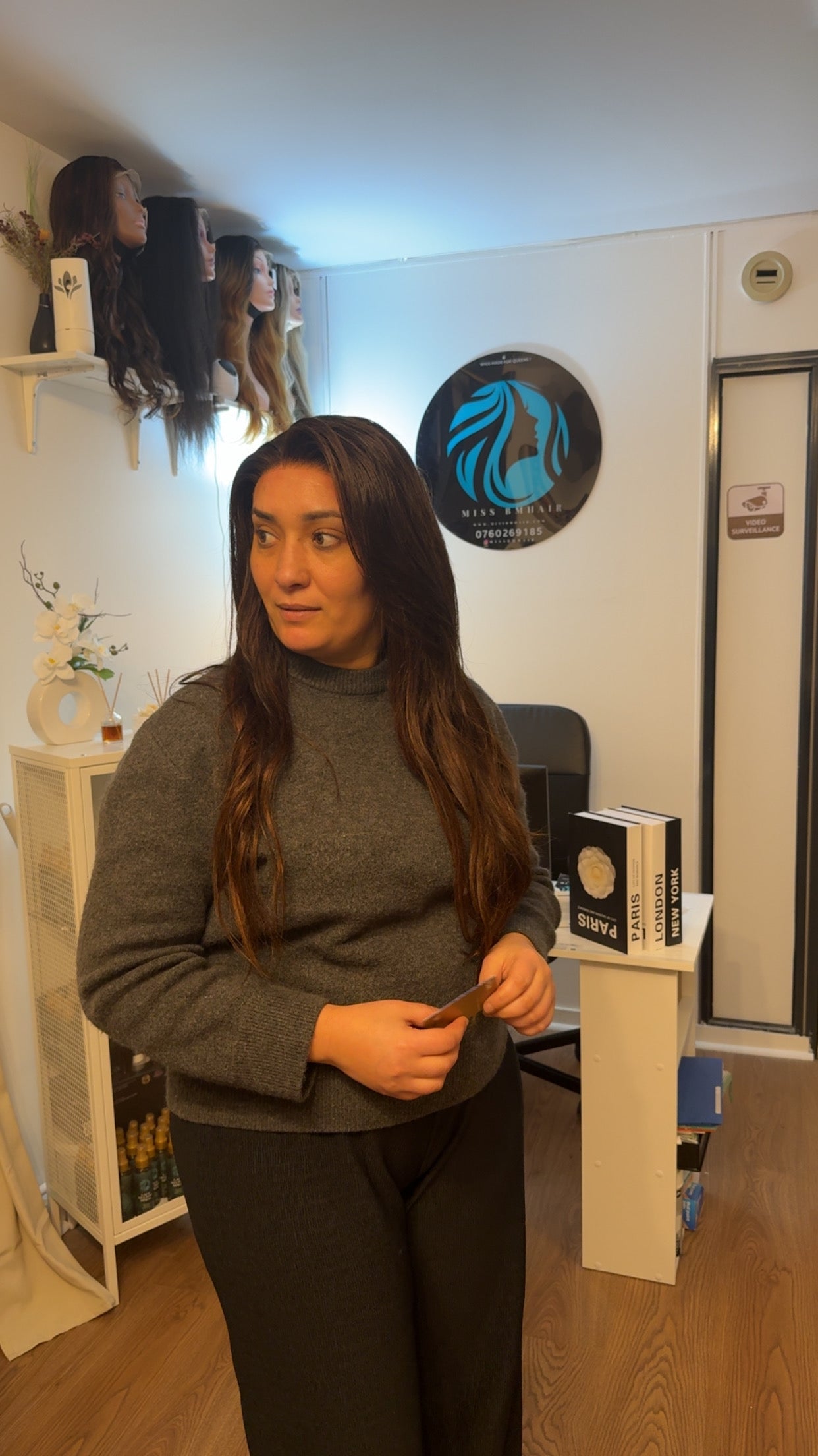 Perruque cheveux Vierges -100% humain naturel HD sans Colle