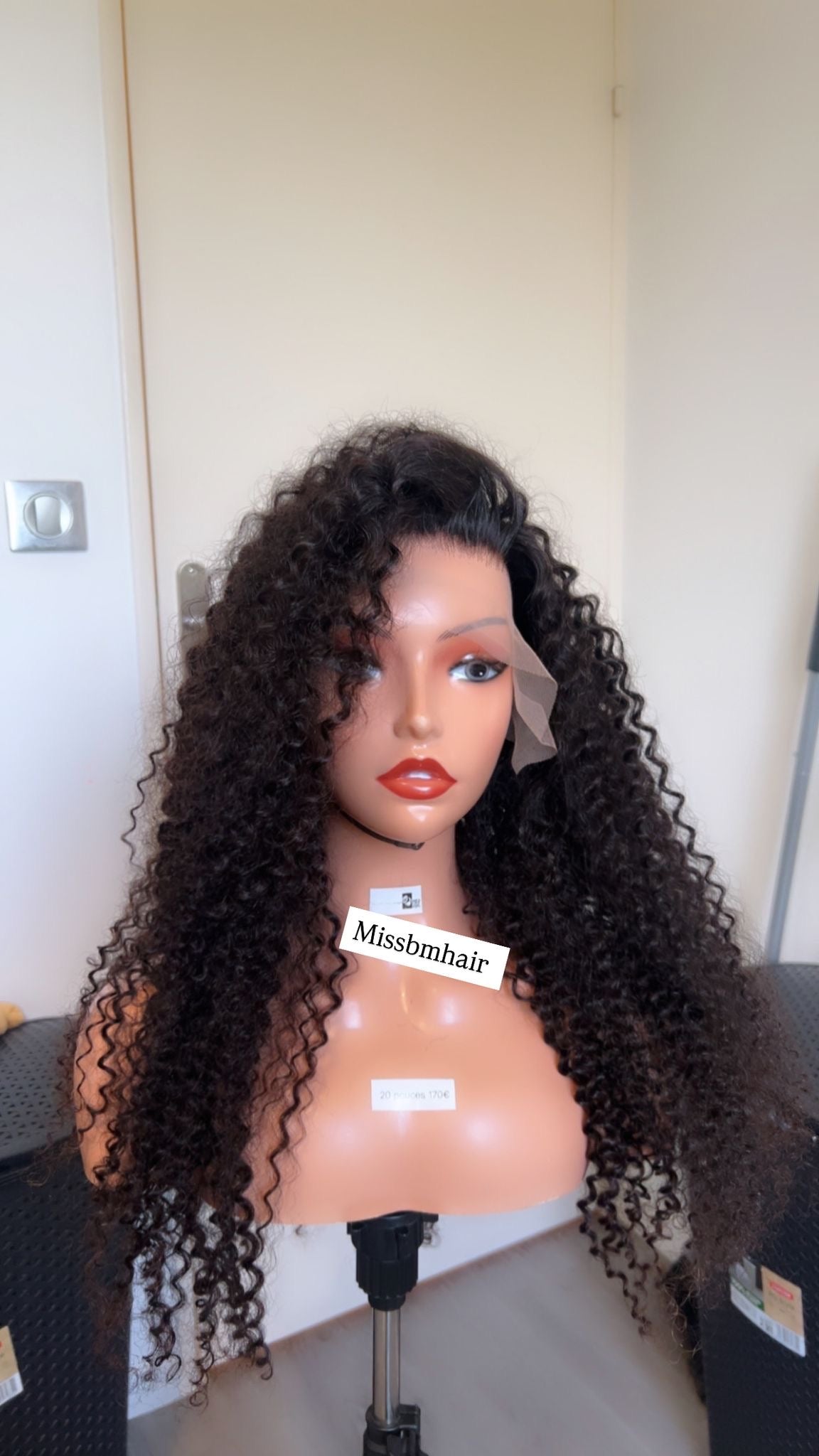 Perruque cheveux humains vierges -Hayden kinky curly