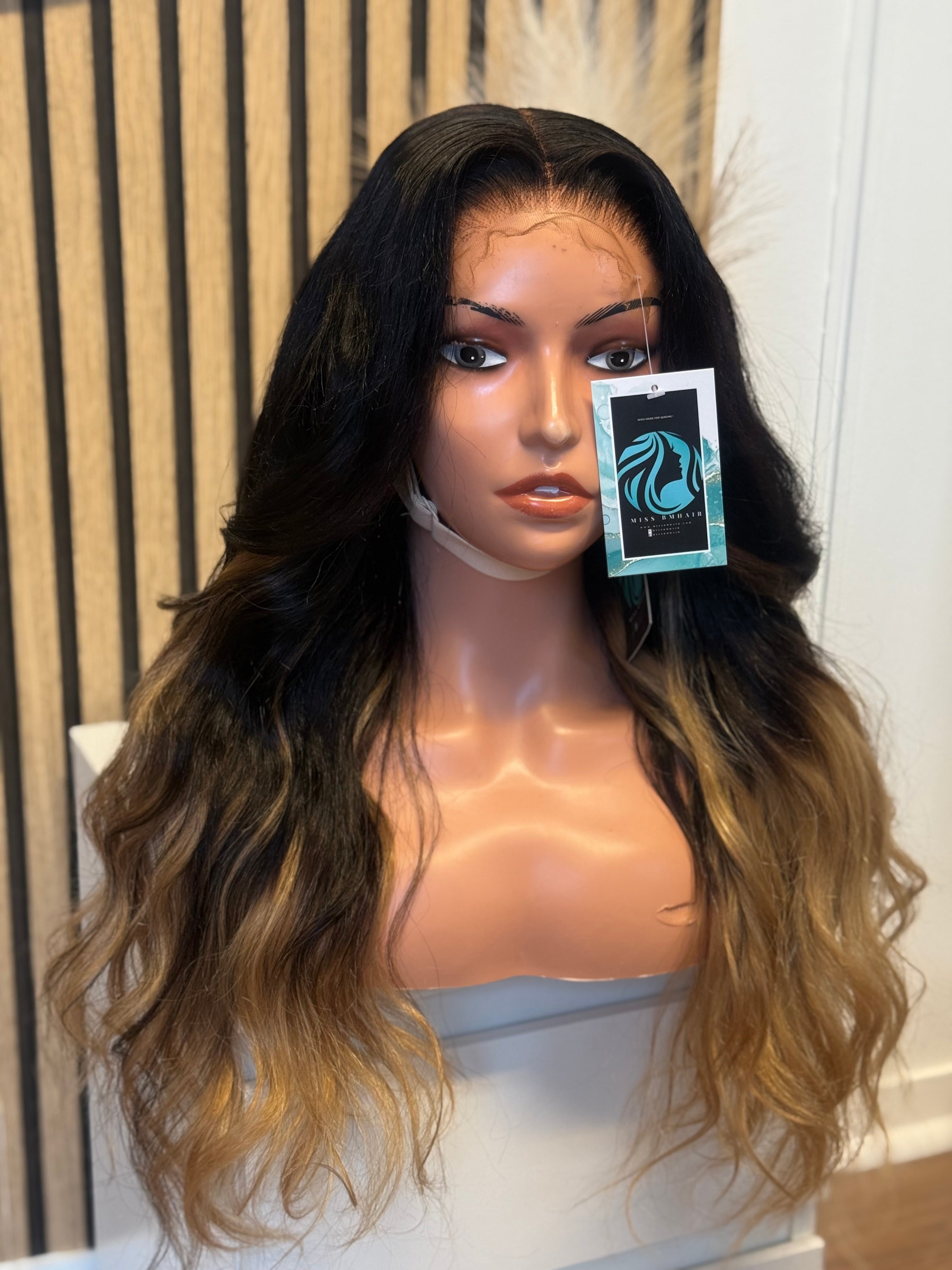 Perruque cheveux vierges -Nath