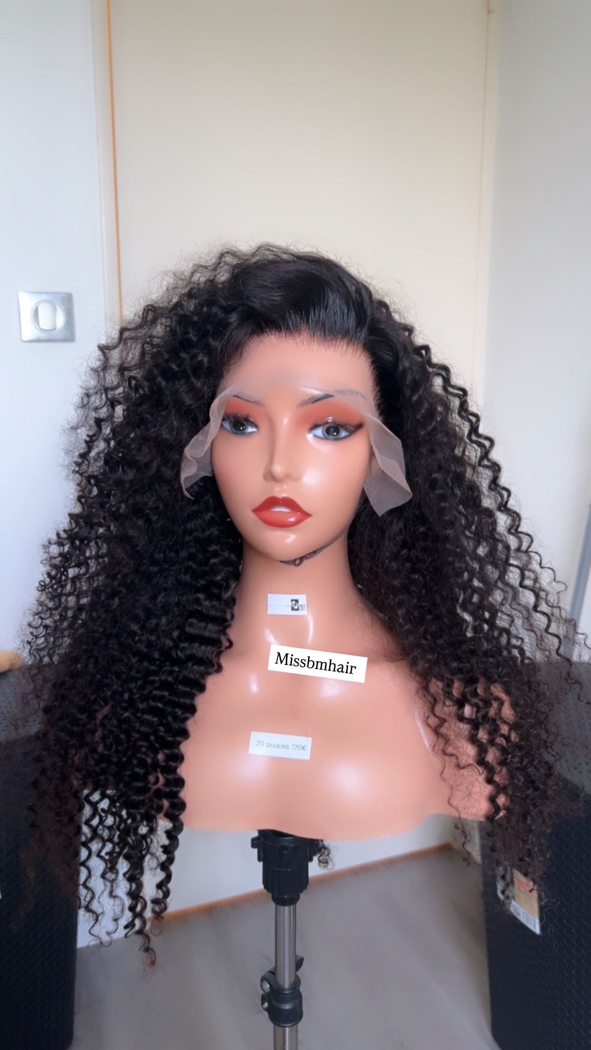 Perruque cheveux humains vierges -Hayden kinky curly