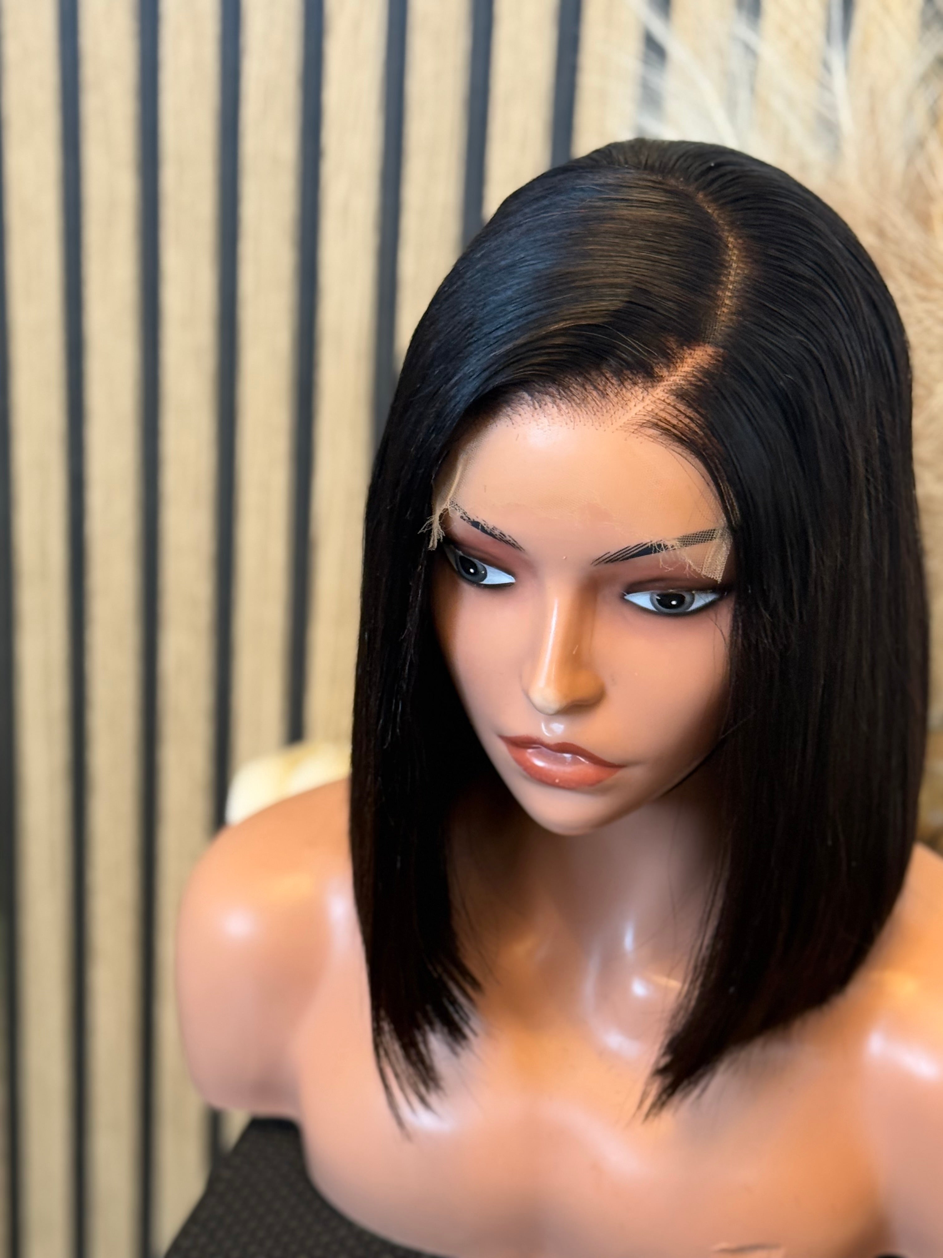 Perruque cheveux vierges 1 prêt à porter HD transparent lace glueless