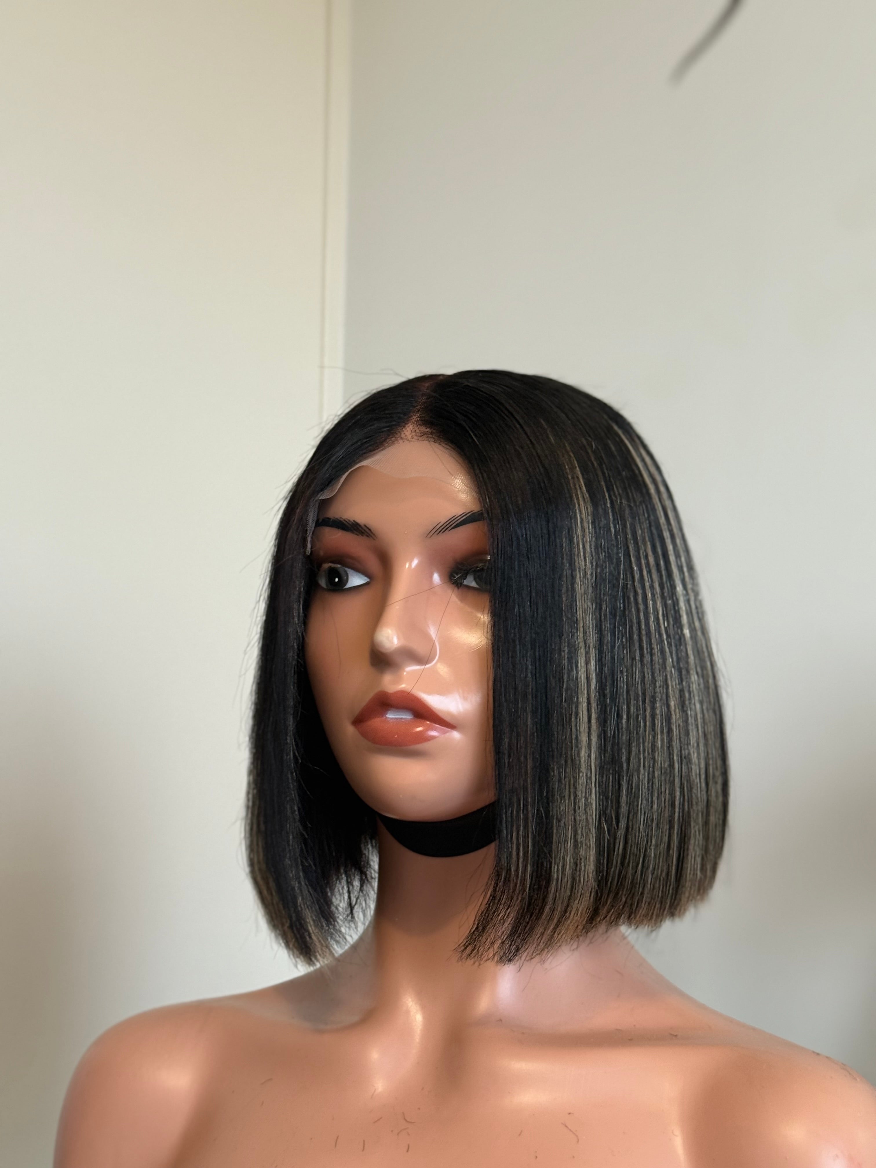 Perruque glueless bob en cheveux vierges humains NICKY – Prête à porter