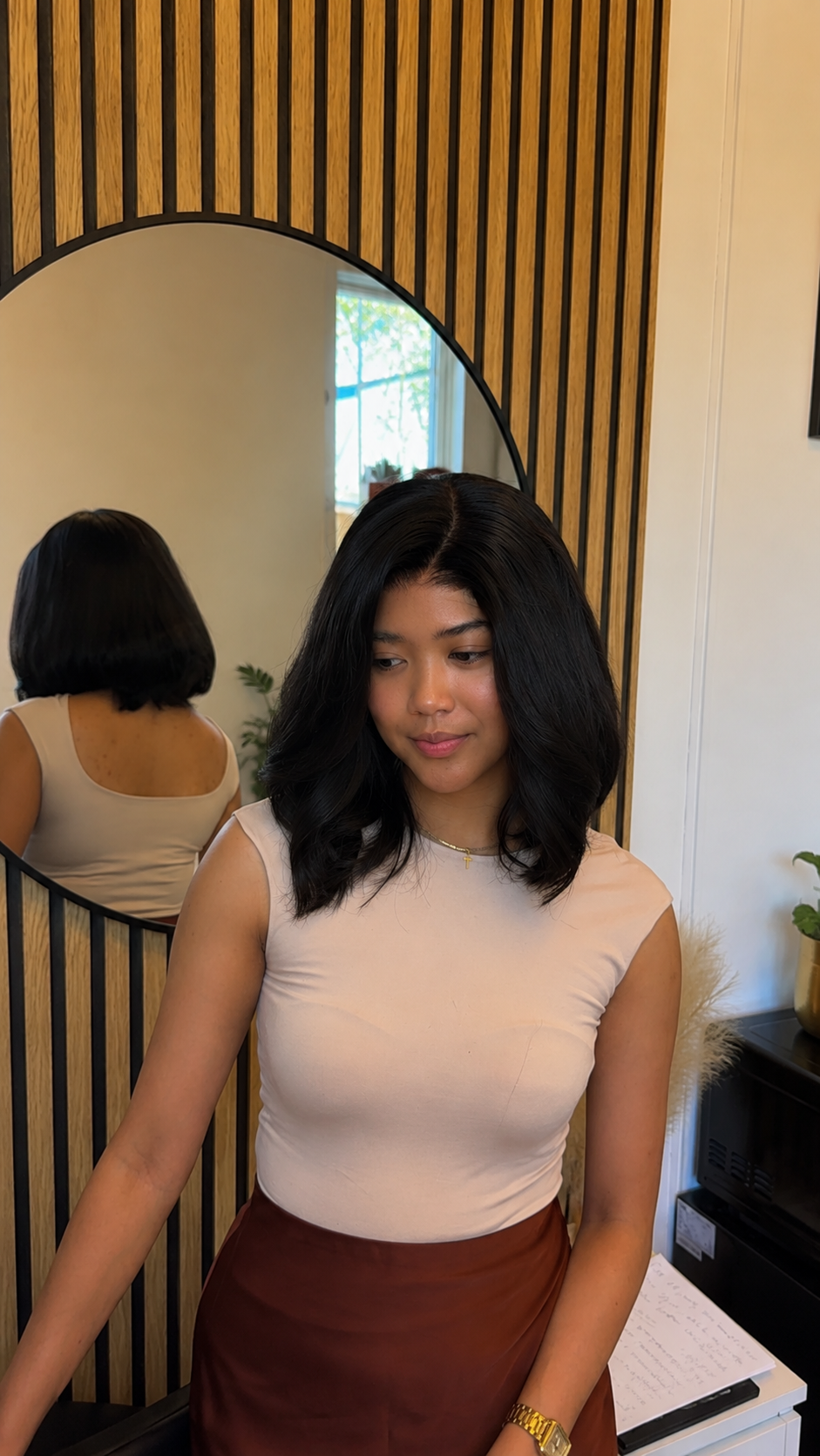 Perruque cheveux humains vierges avec lace HD transparente