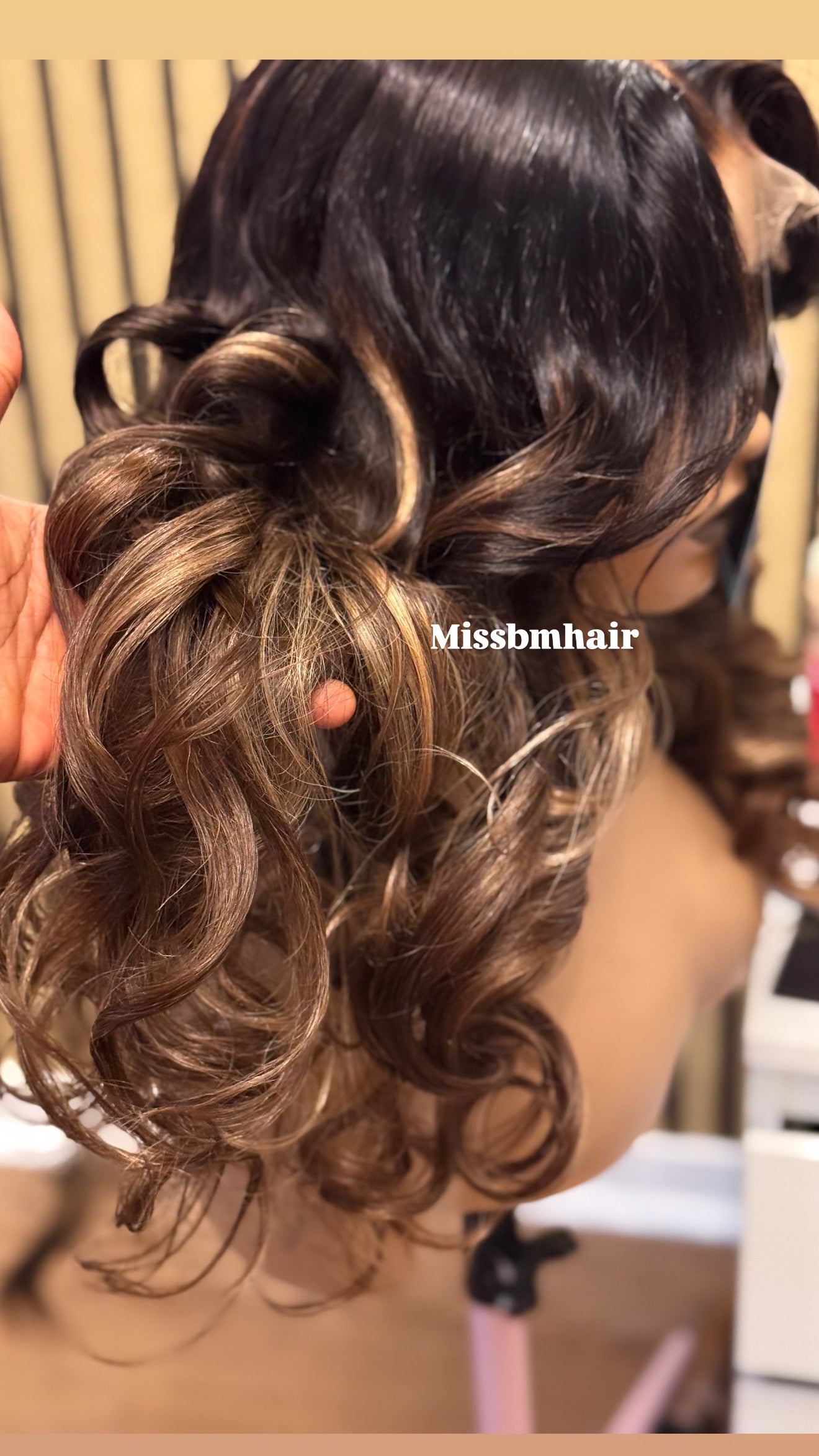 perruque HD lace effet cuir chevelu