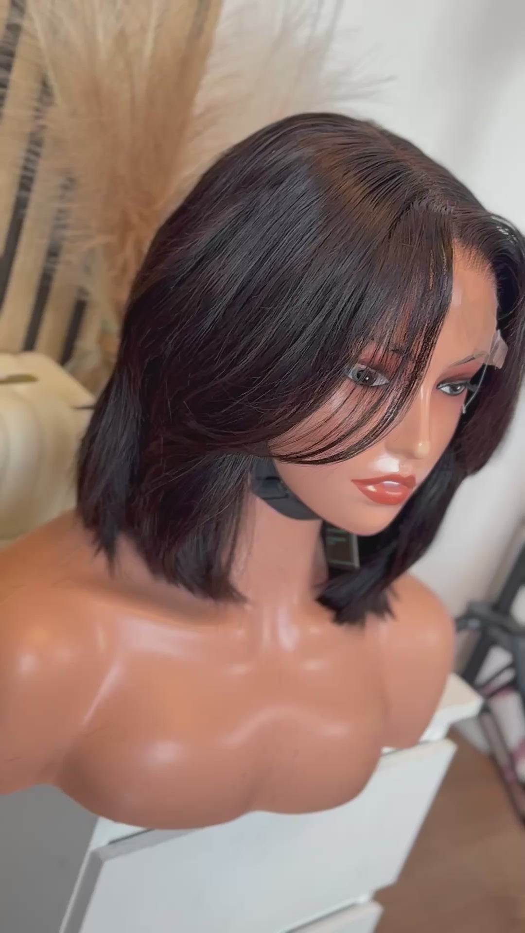 Perruque Bob Courte Glueless – Cheveux Vierges Naturels & Lace Transparente HD